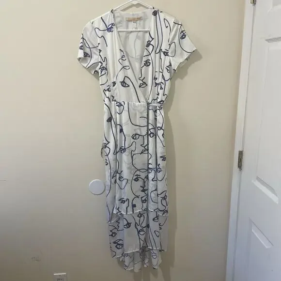 Hutch Printed Rosa Artsy Wrap Short Sleeve Tiered Midi Dress Faces White Size XS - Picture 3 of 11